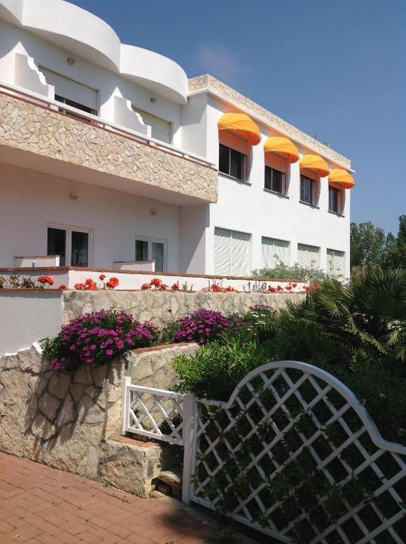Capo Circeo Beach Resort Spa Fronte Mare San Felice Circeo Exterior photo