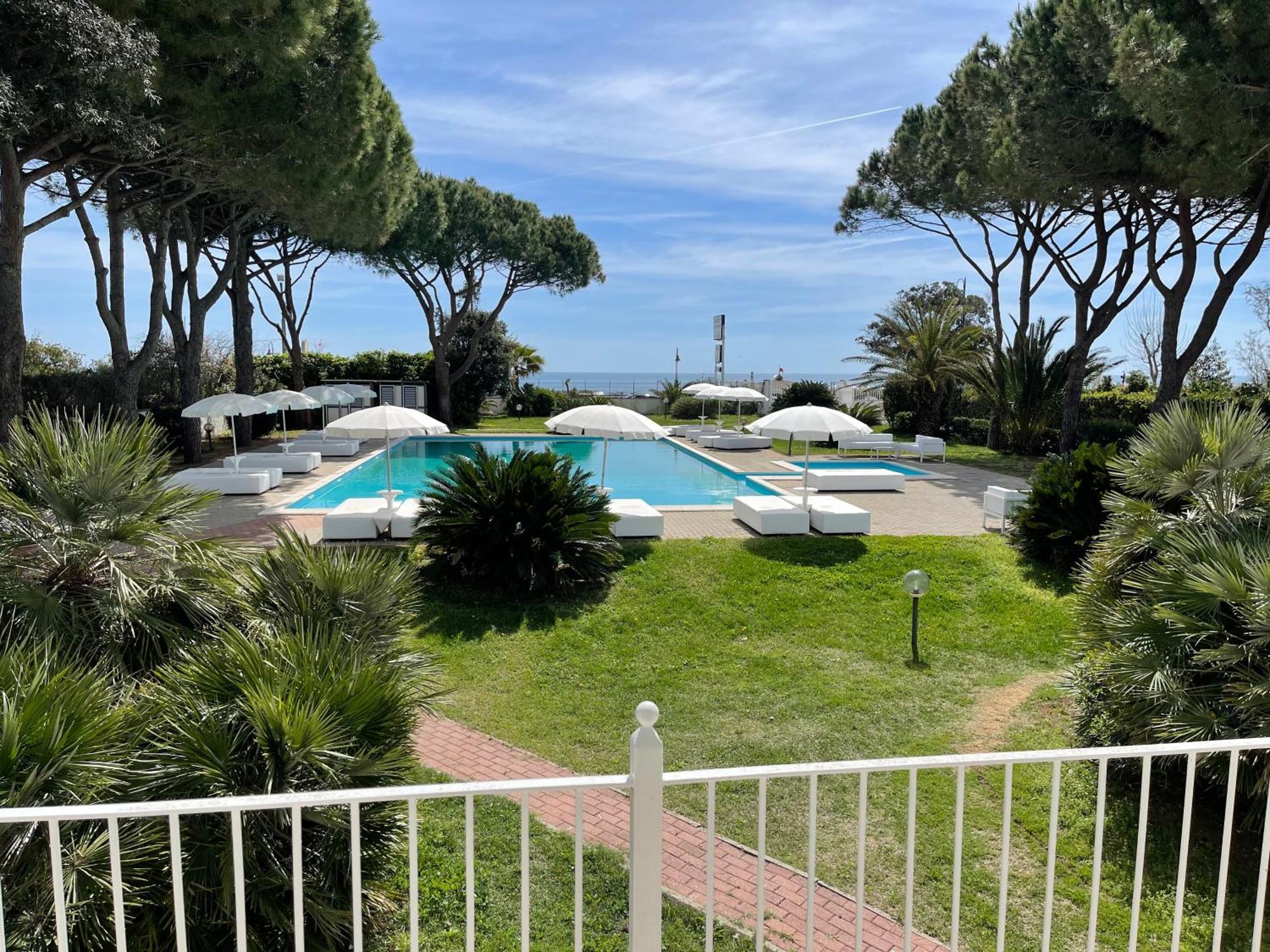 Capo Circeo Beach Resort Spa Fronte Mare San Felice Circeo Exterior photo